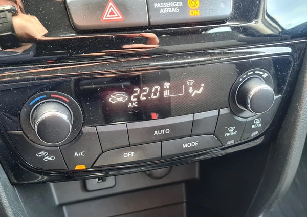 Suzuki Vitara cena 83900 przebieg: 51300, rok produkcji 2019 z Milanówek małe 154